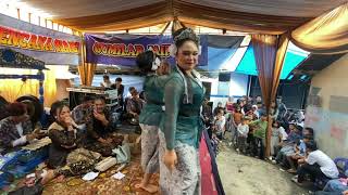 ADA BAYANGMU | MERLIN MER | GUMILAR KENCANA WANGI | COVER