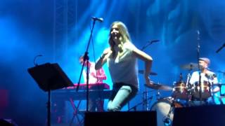 Paul Heaton & Jacqui Abbott - Happy Hour (Live at Scarborough Open Air Theatre) 05/08/16 chords