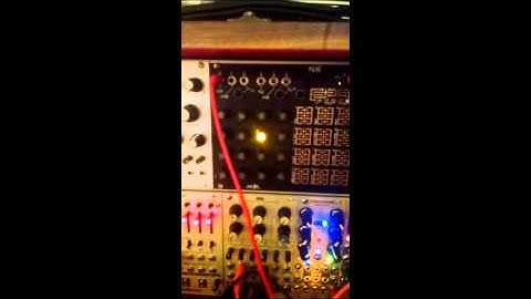 Ratcheting sequence by using Beat Step Pro drum lane to clock Rene