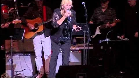 Bonnie Bramlett with a Host of Muscle Shoals Legen...