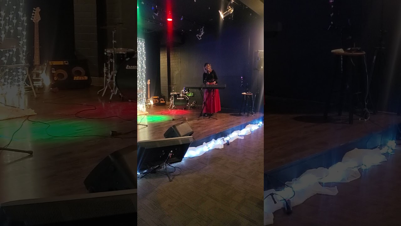 My 2021Birthday Celebration with Shon Hubble, singing her rendition of , "Oh Holy Night"