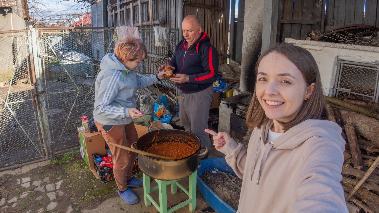 ASÍ ES UN DÍA EN EL PUEBLO EN LA VIDA DE MIS PAPÁS