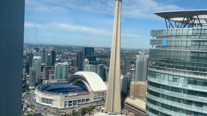 SkyDome roof opening (Rogers Centre, Toronto) - Timelapse 