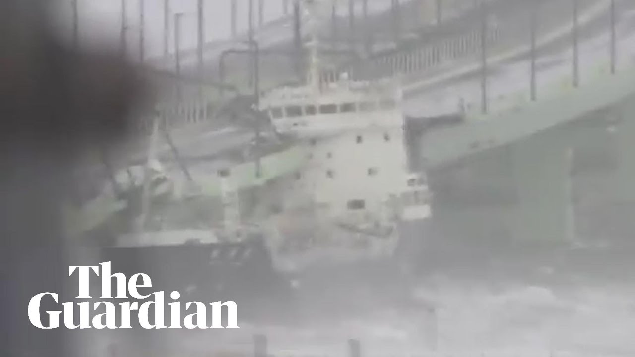 Ship crashes into airport bridge as Typhoon Jebi reaches Japan
