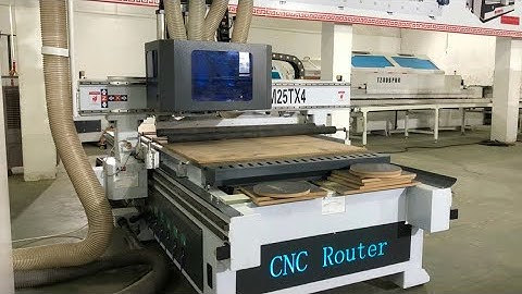 Quá Trình Vận Hành Máy CNC 4 đầu