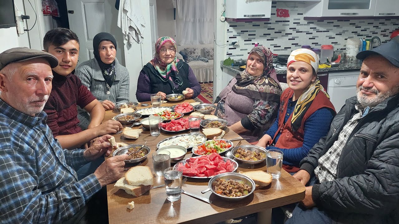 Akşam yemeği saç kavurma misafirimiz var