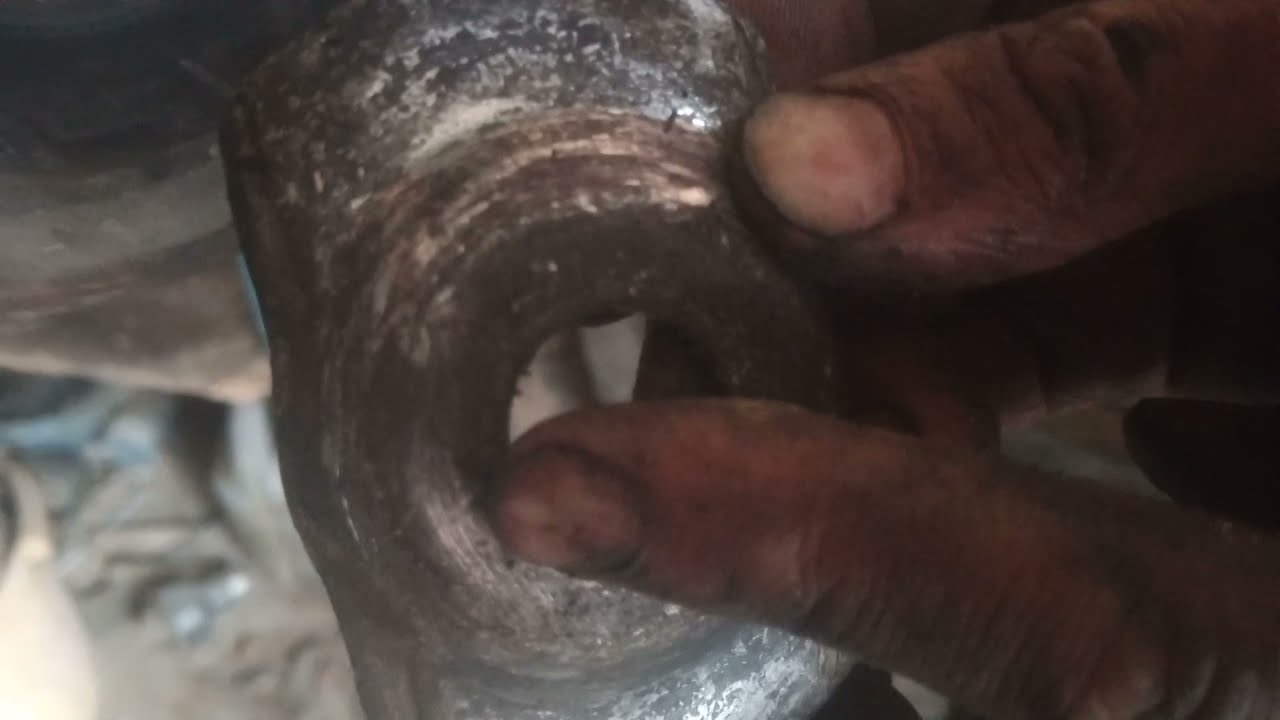 تغيير مورتيسور بيجو 504 تغيير ممتص الصدمات