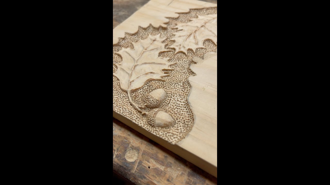 Carving oak leaves and acorns!!! YouTube