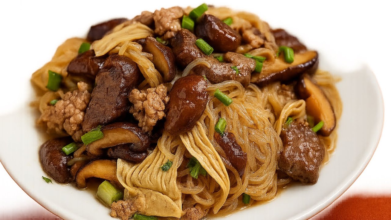 Stir-fried vermicelli (glass noodles) 🍜 ឆាមីសួងាយៗ​😋