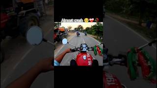 Almost crash 🥺❤️‍🩹🥀#motovolgger #bikeenthusiast #automobile #pulsarride #bikelover #bikerider