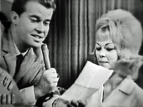 American Bandstand 1963 – Dancer, Sandra Short – Cry Baby, Garnet Mimms and the Enchanters