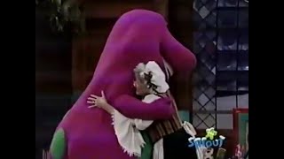 Barney - Entering The Toy Factory (Barneys Night Before Christmas) (Sprout Version)