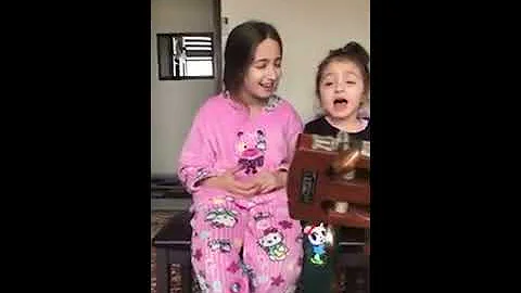 تحميل طفله سوريا صغيره وشقيقتها تغني اغنيه تلات دقات
