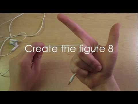 Video: How Do I Fold My Headphones? How To Tie It Correctly So That They Do Not Get Confused? How To Knit Neatly?