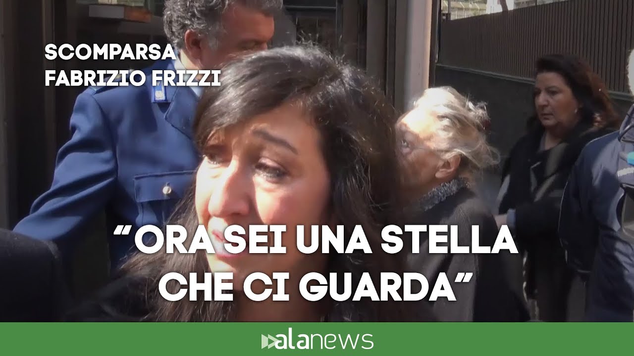 Frizzi, le lacrime della Aureli: "Ciao Fabrizio, ora sei una stella"