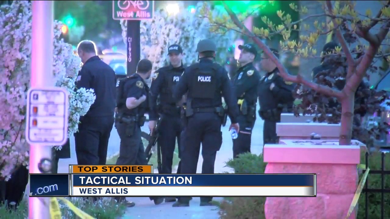 Armed robbery suspect killed after chase with police - YouTube