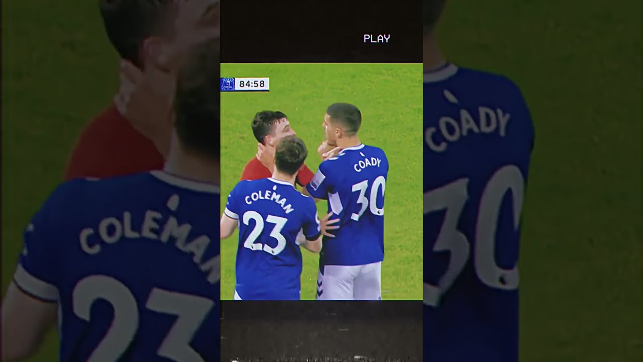 Robertson Laughing At Pickford Shorts Lfc