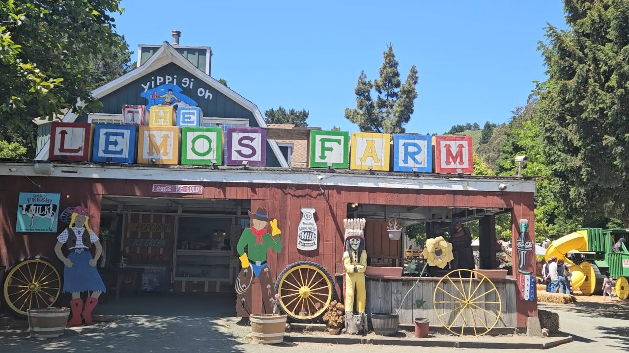 Lemos Farm: Kid-friendly pumpkin patch and animal encounters || Lemos Farm || Half Moon Bay