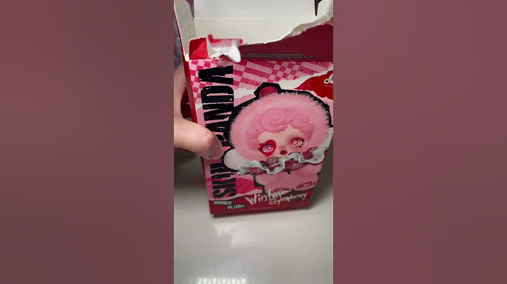 Unboxing my 1st Skull Panda #skullpanda #popmart #labubu #blindbox #unboxing #unbox #skullgirls