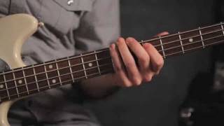 How to Play Root Fifth Flat Seventh | Bass Guitar