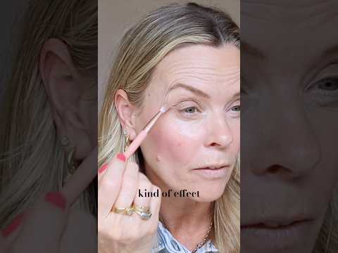 Great eyeshadow stick for hooded eyes #makeup #speedbeauty #foryou