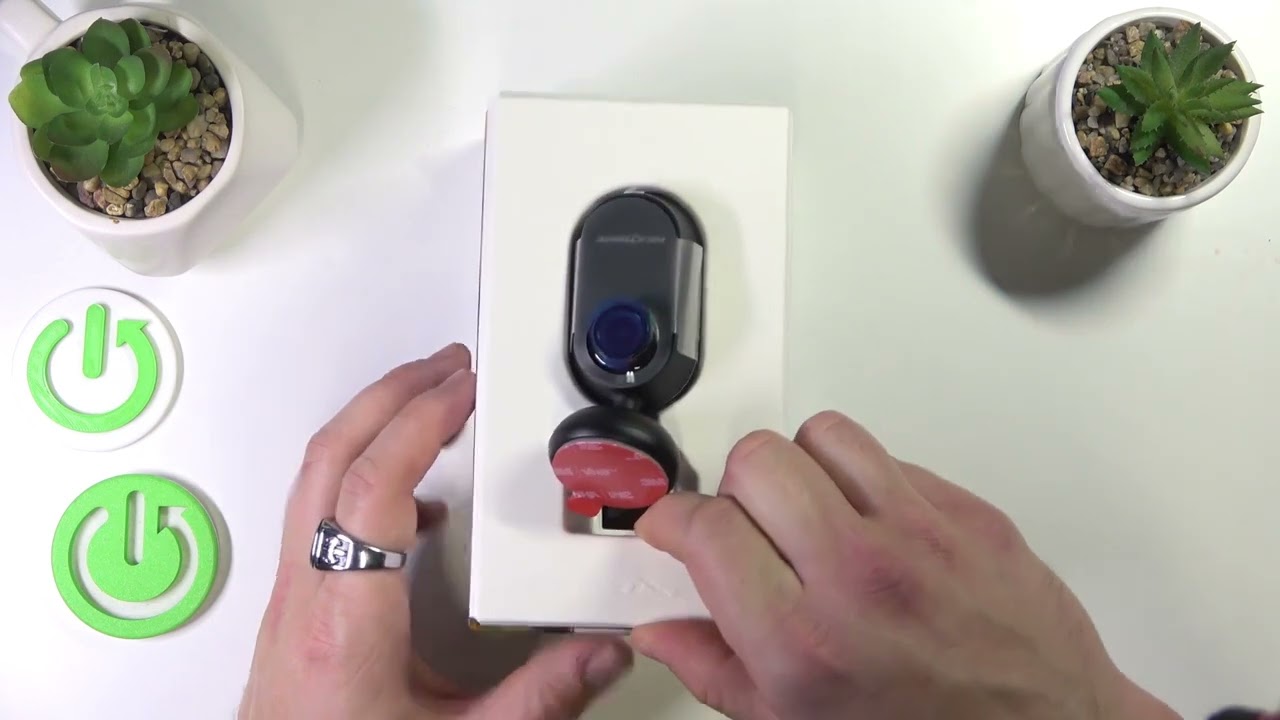 NEXTBASE iQ (Rare Cam) – unboxing i zawartość pudełka