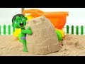 Hulk Plays with Sand ❤ Frozen Elsa, Hulk & Superhero Babies Cartoons ❤ Play Doh Stop Motion