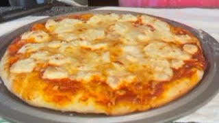 Homemade Pizza Dough Recipe// Homemade Pizza ?