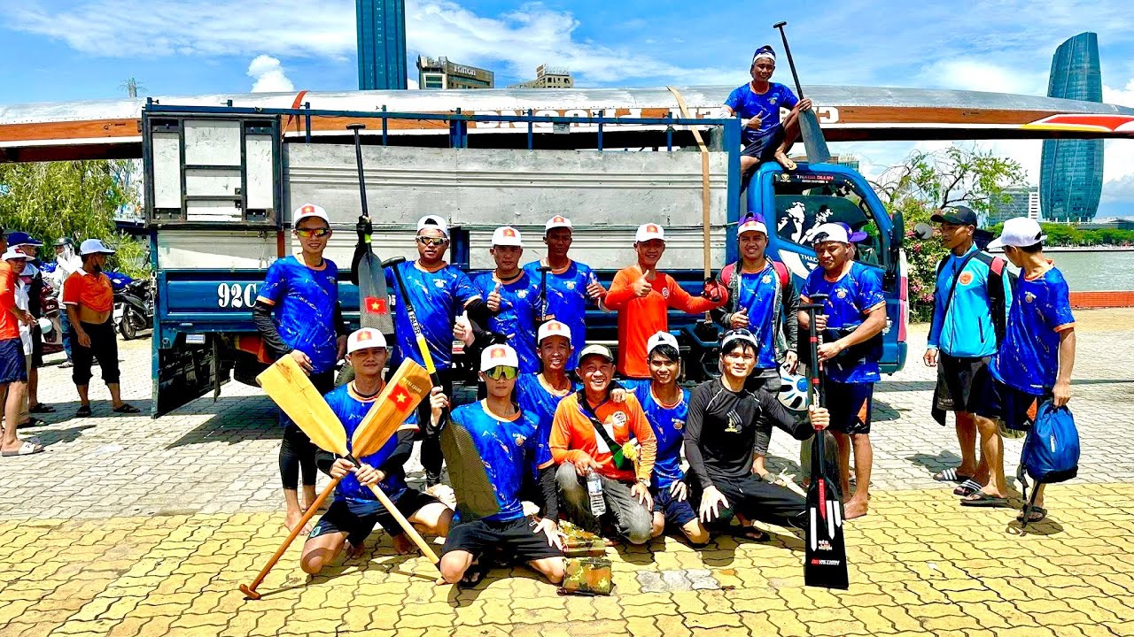 câu lạc bộ đua thuyền thanh niên Điện phương