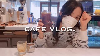 [ENG][cafe vlog] 💗봄이 오는 카페 일상💗 7년차 20대 카페사장, 커피 기막히게 말아볼게요?/카페창업/카페알바브이로그/korea cafe part time job