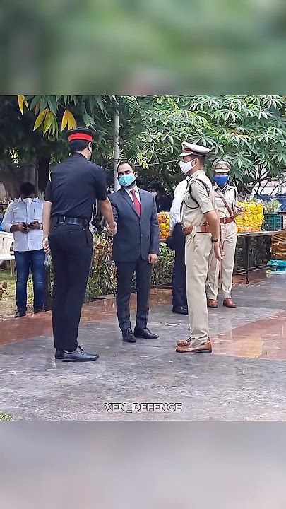 Army colonel greets collector and police commissioner // #shorts #india #army