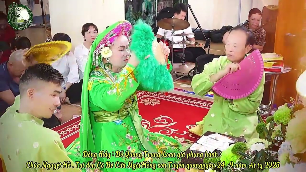 Hầu bóng Việt Nam Tứ phủ Thánh Chầu