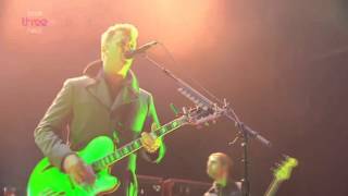 Queens of the Stone Age - Millionaire - Live Reading Festival 2014