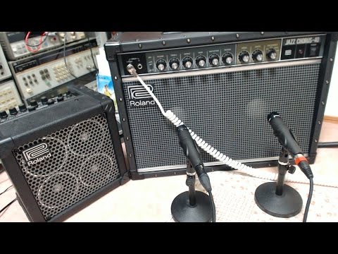 Roland JC-40 Noise Cf.Roland Micro Cube RX