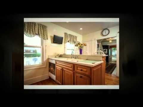 21 Carroll Av, Newport, RI home video tour