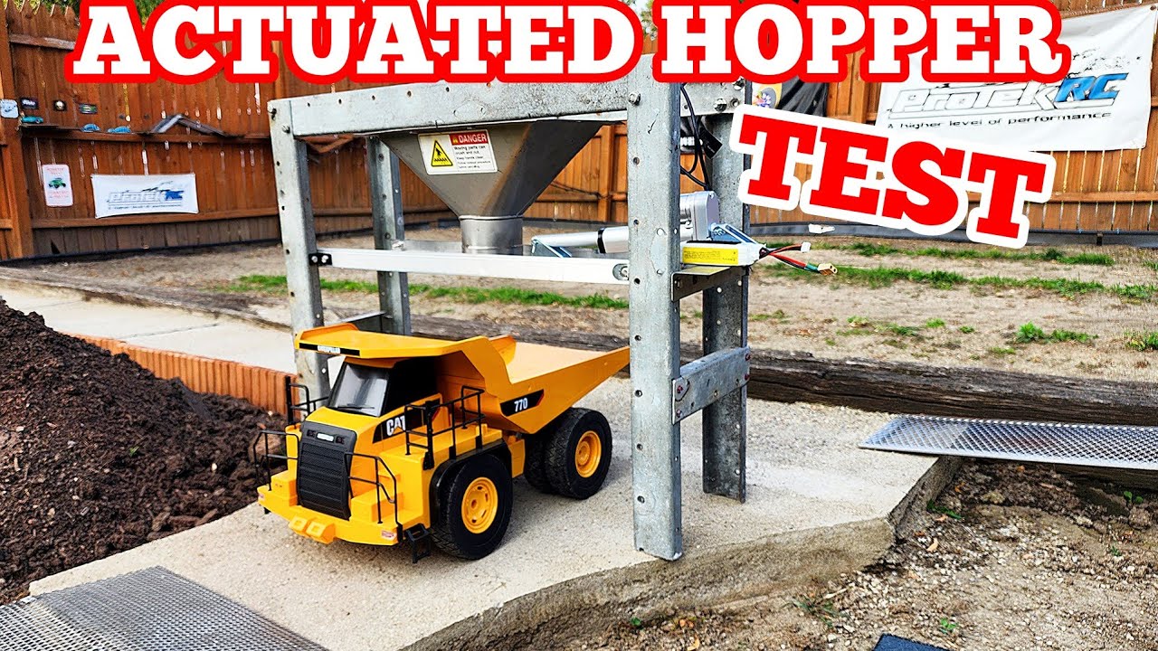 Rc Construction Equipment Testing DIY gravel hopper - YouTube
