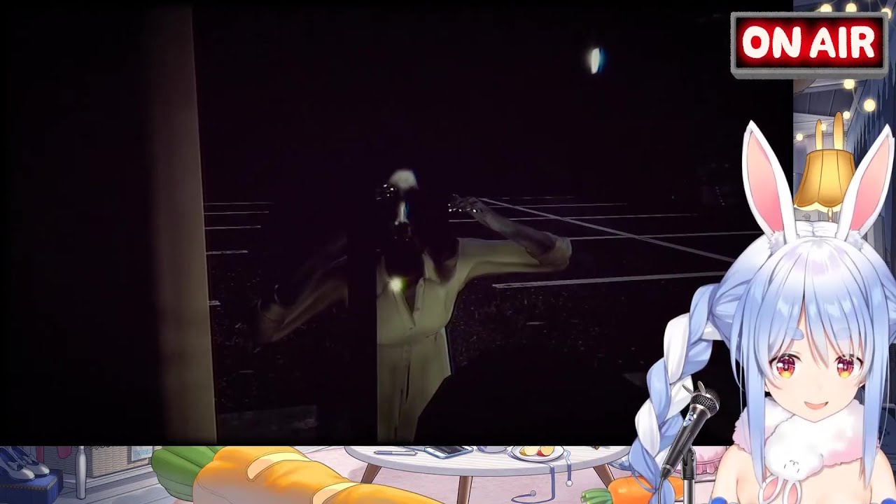Pekora and the window jumpscare in The Radio Station [Hololive/Eng Sub ...