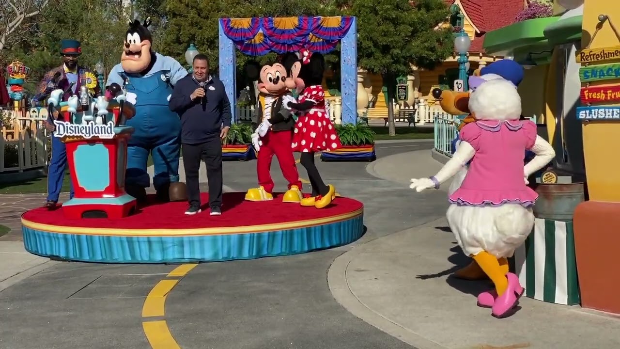 Мультгород Микки | Церемония повторного открытия | Диснейленд