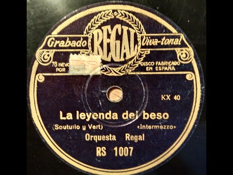 Графонола Коламбия ( Columbia Grafonola ) 1923 года в деле.