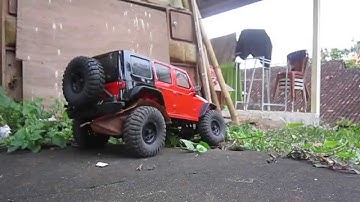 Axial SCX10 with HSP Pangolin