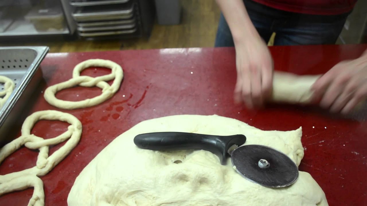 How to make a JoJo's Pretzel YouTube