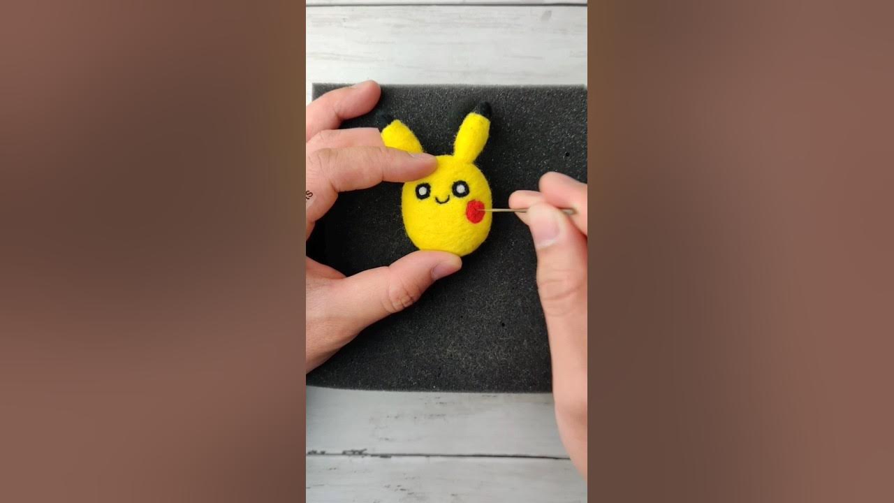8pcs DIY Diamond Painting Keychains - Pikachu