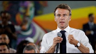 Éducation : Emmanuel Macron veut repenser le temps scolaire sur l'année