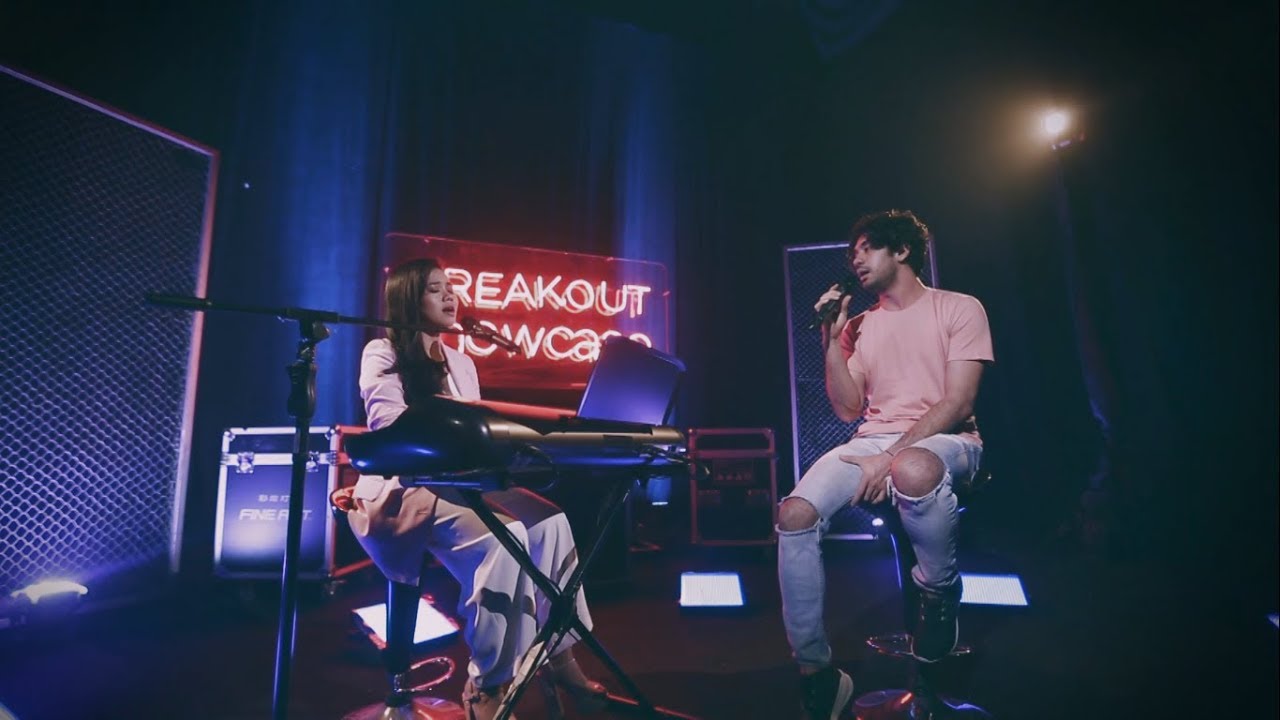 Breakout Showcase: YURA YUNITA & REZA RAHADIAN 