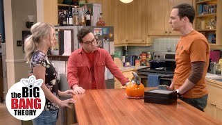 Download Lagu Penny and Leonard Use the Parenting Book on Sheldon | The Big Bang Theory MP3 Download Lagu Penny and Leonard Use the Parenting Book on Sheldon | The Big Bang Theory MP3