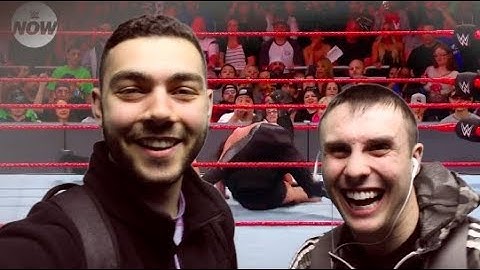 How To Use a Green Screen in IMOVIE!!! (QUICK EASY TUTORIAL)!!