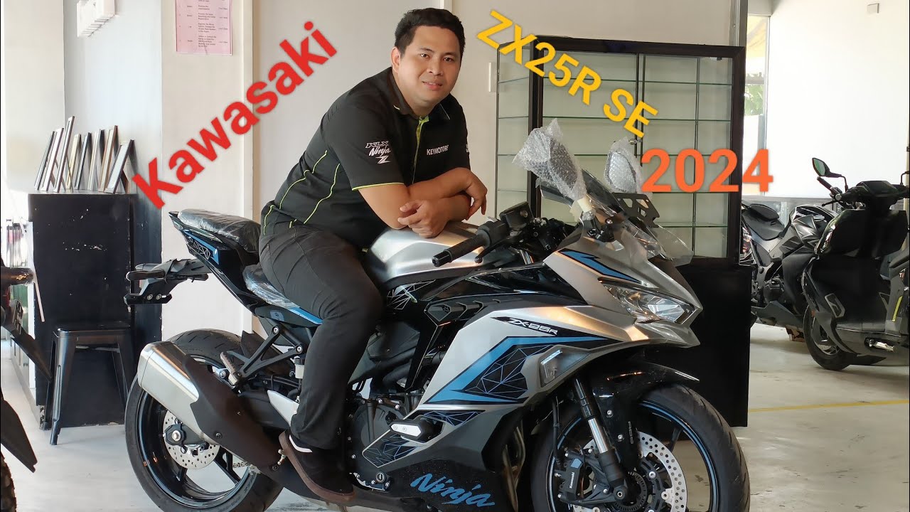 Kawasaki Zx25r SE 2024 model new color and sticker design