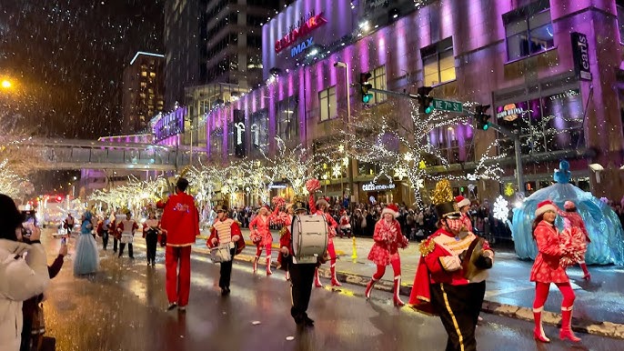 bellevue square mall christmas