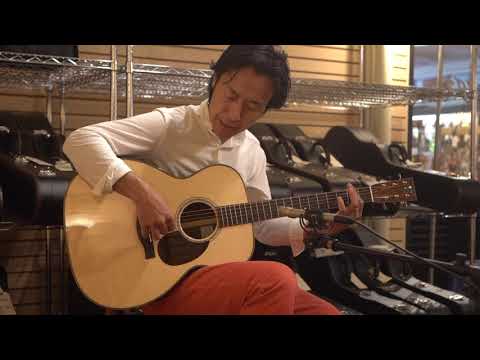 Hiroya Tsukamoto plays Takibi (Bonfire) on Santa Cruz Custom OM Grand 369