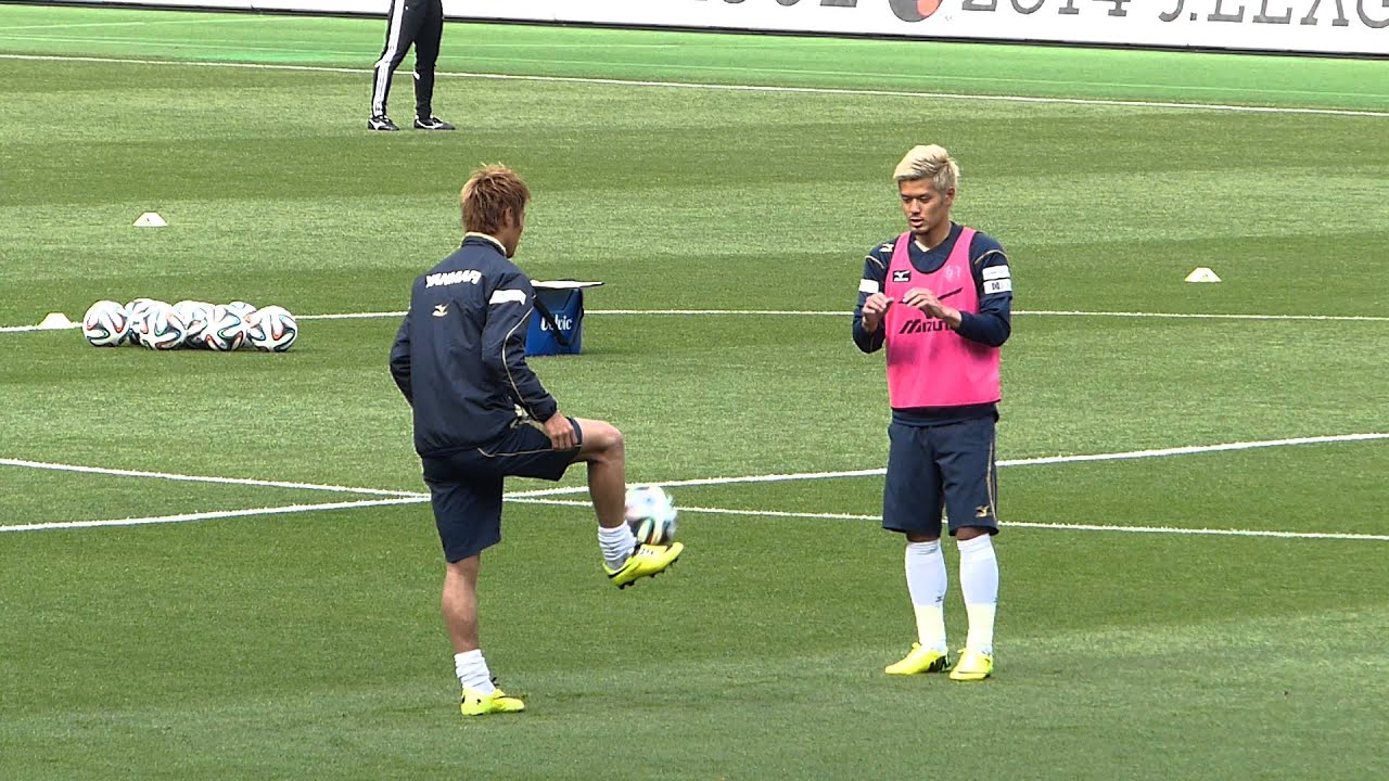 14 04 12 Fc東京vsセレッソ大阪 試合前練習1 パス交換 Youtube